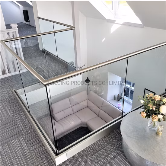 Einfache Installation moderner Aluminium-U-Profil-Glasbalustraden, Glasgeländersystem-Design für Treppenhaus/Balkon/Terrasse/Veranda/Terrasse